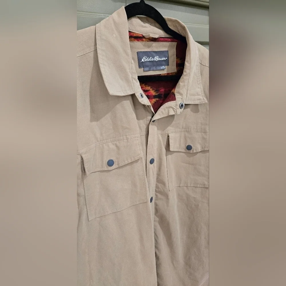 Eddie Bauer fleece lined Voyager shirt jacket khaki